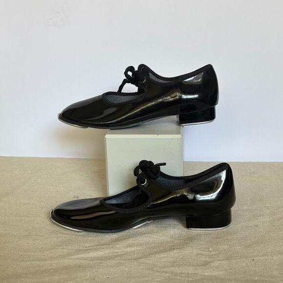 Dance mates Other - Dance Mates Girls Black Patent Tap Shoes Mary Jane Metal Taps Size 11.5